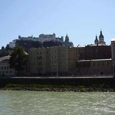 Gastehaus Scheil *